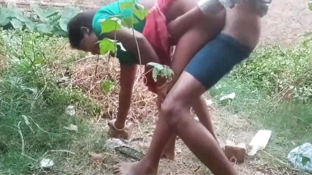 indian village door sex : DESI PORN