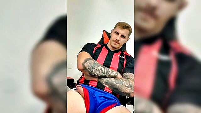blond, solo, gay - muscle blond bull