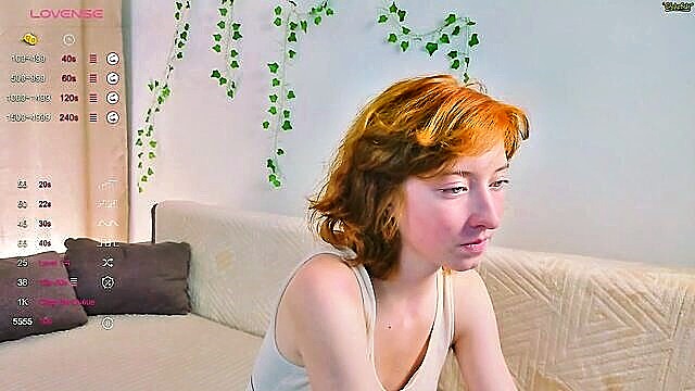luvenianitschke - redhead ass show chaturbate