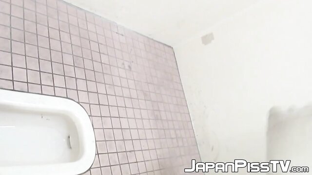 public peeing fetish tv : Piss Japan TV