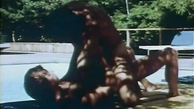 vintage gay sex in the sand : Poolemar