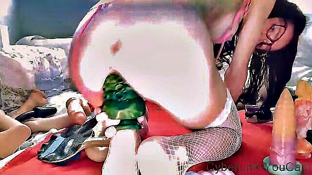 lilrosiedoll - lilrosiedoll squirting ass show