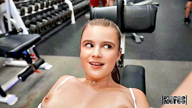Lucas Frost - gym affair with lucas frost Mofos