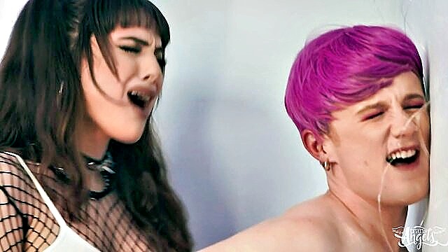benny fox bedroom sex : Trans Angels