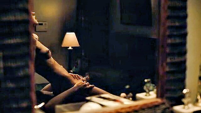 celebs nude scene tv show, nude scene, nude celebrity 2022 - euphoria hottest nude scene