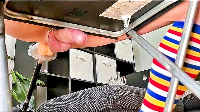 machine fucking, vibrator, close-ups - hunk squirting machine