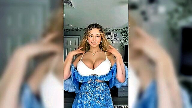 Kira Pregiato - kira pregiato lingerie video