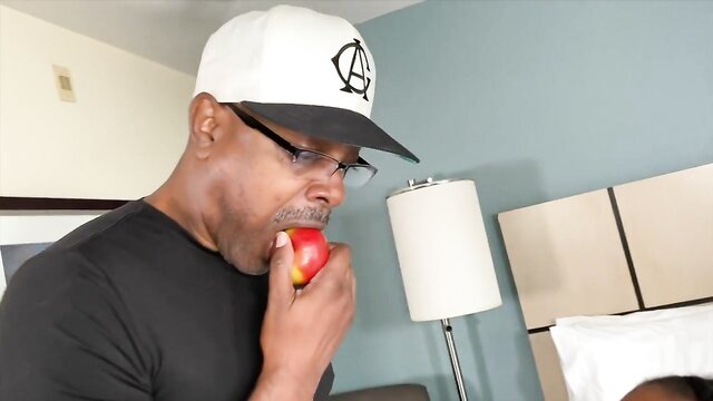 Raven Swallowz, Raven Swallows - lt teaches raven swallowz the art of anal with his big dick