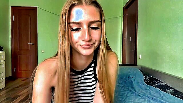 jinnyjaquins - jinnyjaquins chaturbate model