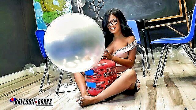 beautiful nude boobs, big booty, big tits - inflatable sex balloon porn