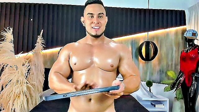 sexy, sexy men, on webcam - gay fetish webcam show