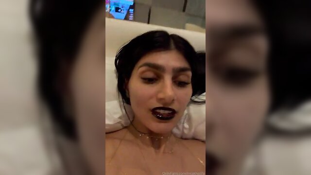 Mia Khalifa - mia khalifa naked livestream