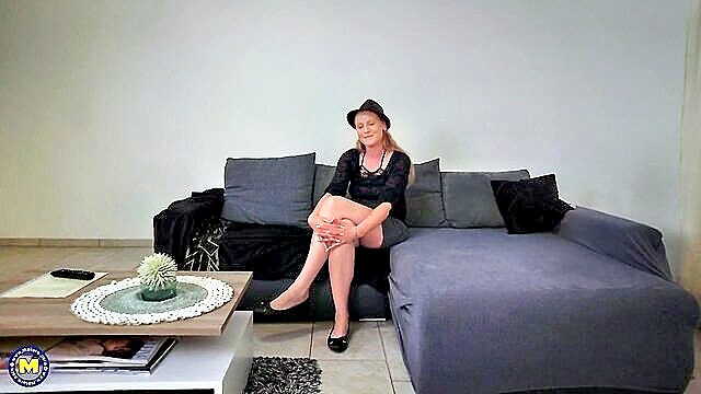 mature lana orlova cock sucking : Mature NL