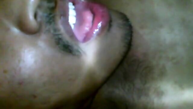 selfsuck, solo, solomale - selfpissing babe solo