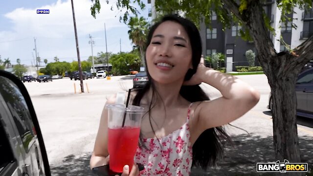 Kiki King, rocketpowers - bangbus kiki king try before you buy