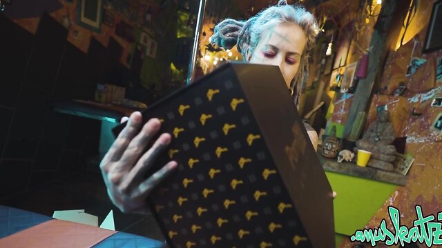 porn video, tattoos, video hd - pornhub rewards unboxing