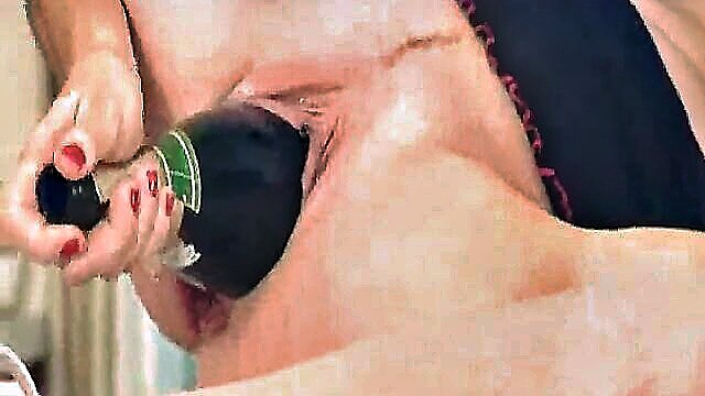 amateur, babes, mom - sicflics champagne sex