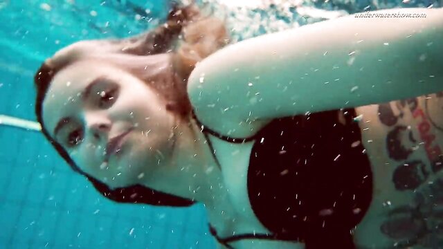 underwater teen bra show : Under Water Show