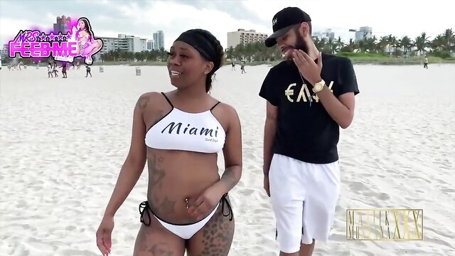 Mrsfeedme - mrsfeedme beach ass scene