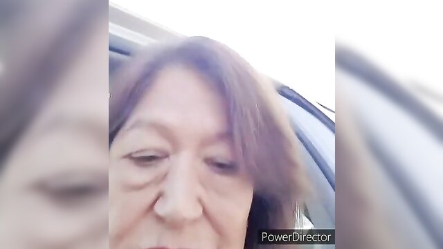 Zilah Luz - hairy mature pee public