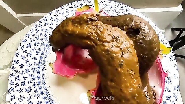 slave dragon fruit dookie : Scat Porn Transgender10