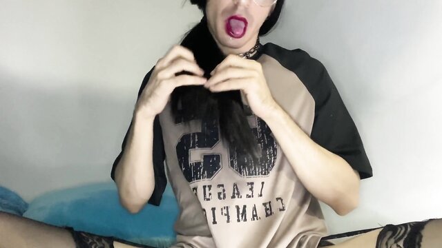 HannaRider - transexual warm up xxx