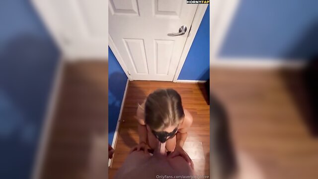 Avery Leigh - avery leigh nude blowjob leak