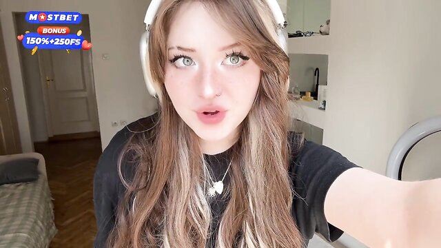 reality, amateur, fetish - big booty teen masturbation