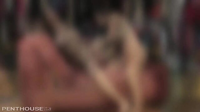 brandy aniston, pussy finger, pussy fingering - brandycentertainmentfinger creampie