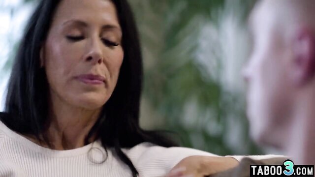 Reagan Foxx - mature stepmom sex