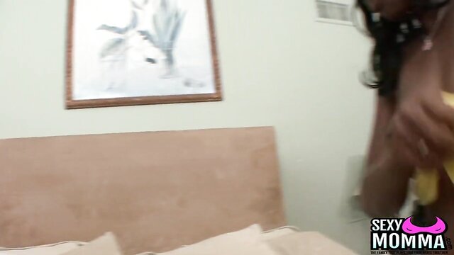 ebony, threesome, ffm - threesome with bbc peaches