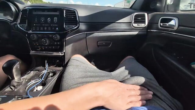 girlfriend, milf, public - public knob rubbing video