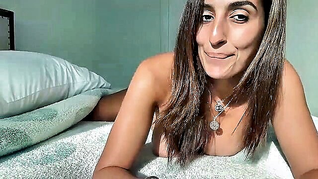 camiliakxoxo - busty camiliakxoxo chaturbate