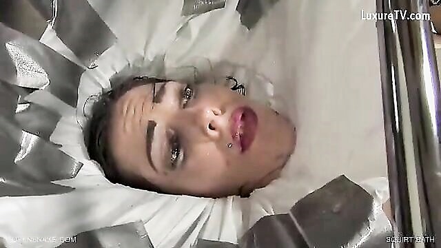 feet, bondage, queensnake - queensnake squirt bath
