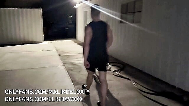 Eli Shaw, Malik Delgaty - public parking fuck session