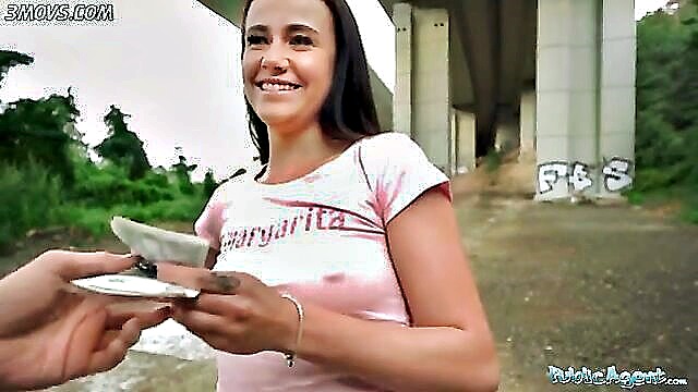 inocent teen rain pussy : fakehub