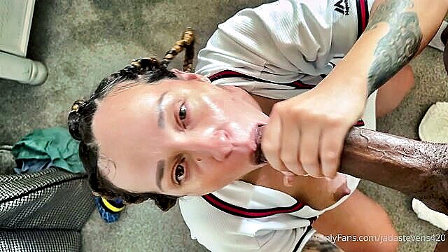 swallows, jada - deepthroat jada swallows