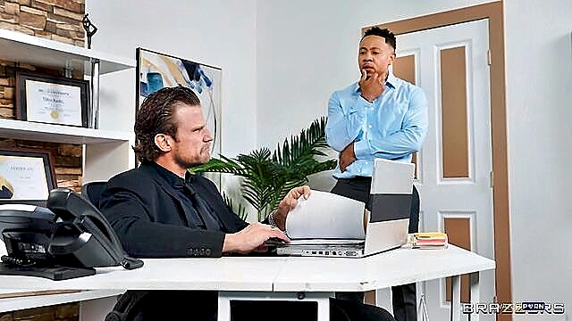 Yhivi, Eddie Jaye, Vince Karter - yumberpumpers yhivi brazzers gay