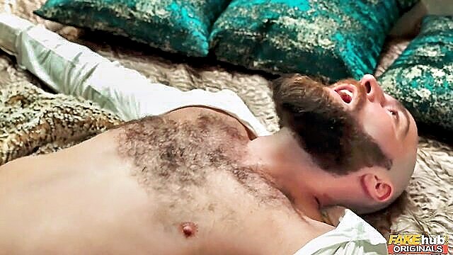 athletic, amateur, bald pussy - cougar sex scene