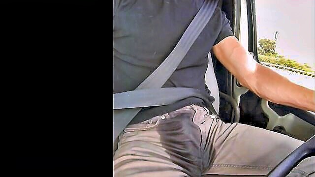 lapetus80 - wetting fetish truck