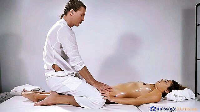 Ricky Rascal - mexican girl gets fucked in cowgirl position Metro HD