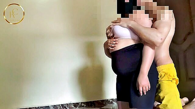coupletwiny - arab honey doggie xxx