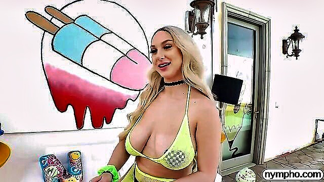 big tits, big booty, big boobs blonde - skylar vox big natural tits