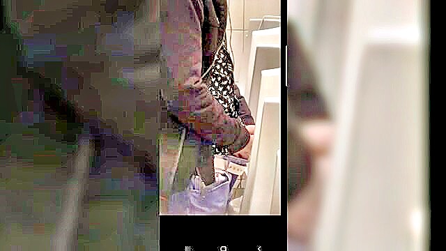 shower, pissing, spy - hannover spy shower piss