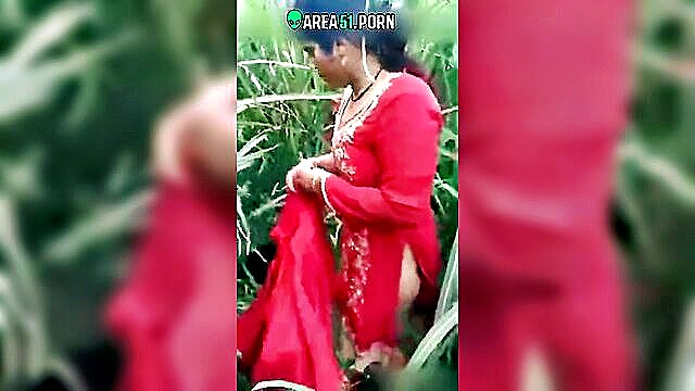 college indian sex!, bhabhi indian sex!, blowjob indian sex - indian wife caught outdoor cheating