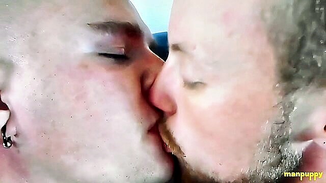 Jc Dickerson, Leo Blue - manpuppy facefucking jc dickerson