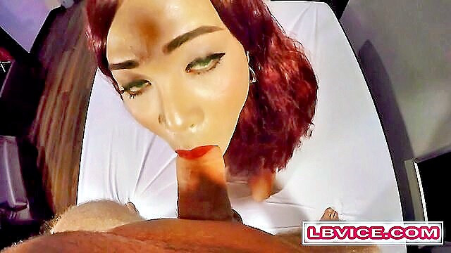 bareback, amateur, ladyboy - submissive ladyboy anal sex