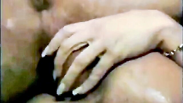 experience a blonde squirting milfs intense orgasm with xxxvideos : Milf