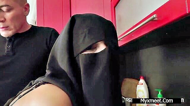 big tits, hardcore, interracial - muslim MILF sex