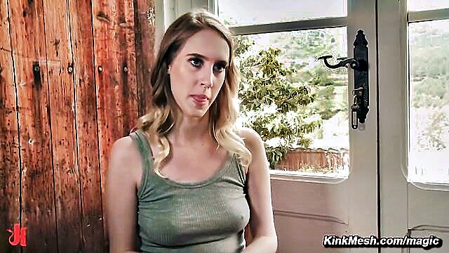 Ella Nova, Cadence Lux, Max Cortes, Juan Lucho - bound babe cadence lux